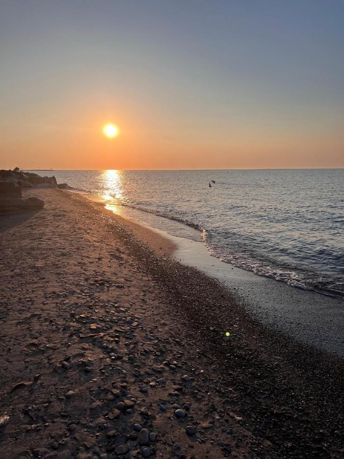 Recharge And Reconnect Your Cozy Vermilion Nest Dış mekan fotoğraf